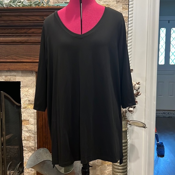 TAHARI TUNIC SZ 1X😁 #1517 - Picture 1 of 6